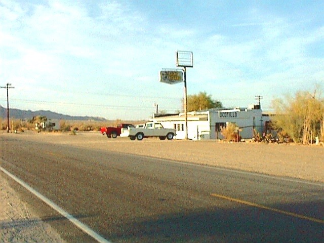 Lazy Lizard Saloon in Ocotillo California